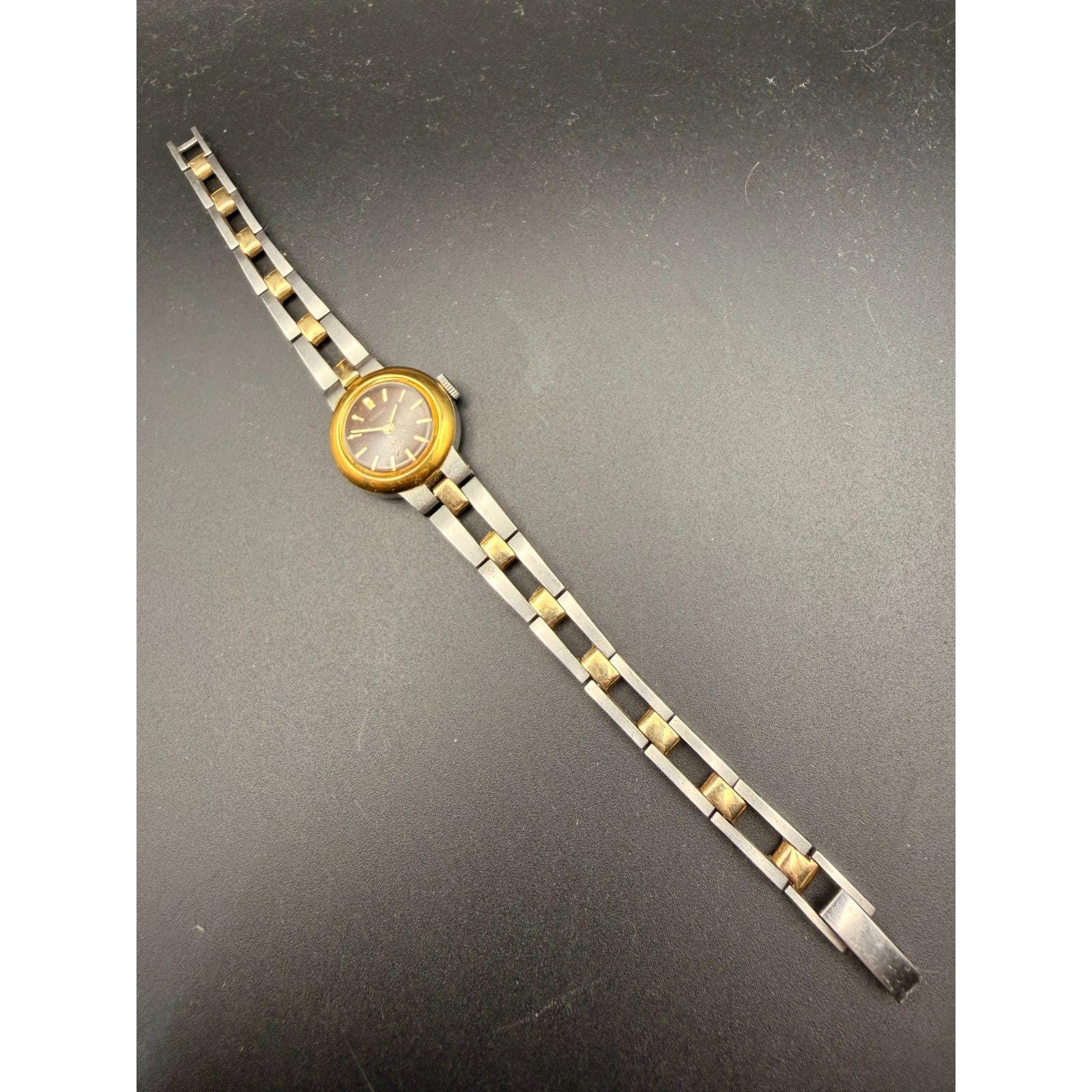 Vintage 1960s Ladies Two Tone Seiko Wrist Watch Vintage Ladies main image 4