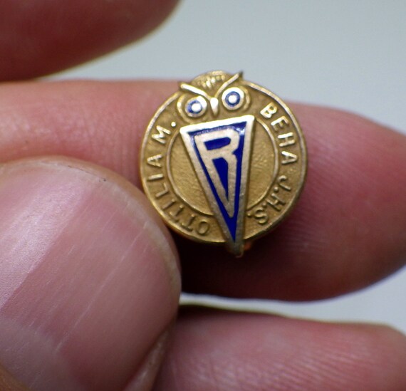 Rare 1930s Lapel Pin - 14k - Owl - Enamel - NY Sch