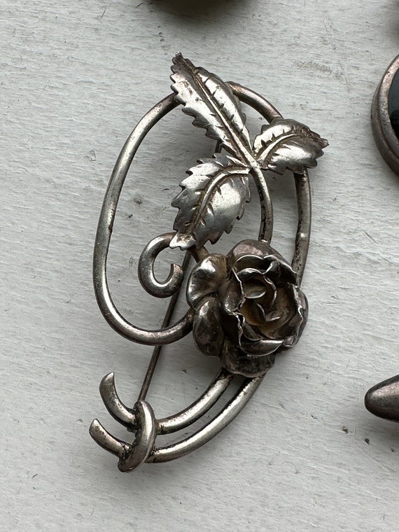 Large lot of vintage sterling silver pins ring ea… - image 2