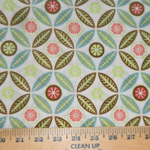 CLEARANCE Two Continuous Yards of MEDALLIONS AlL OVER fabric, 72&quot; x 42&quot;, 100% Cotton