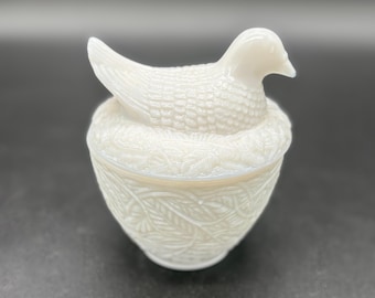 Vintage Avon Milk Glass Nesting Dove Covered Dish | White Glass Bird on Nest Lidded Storage Box
