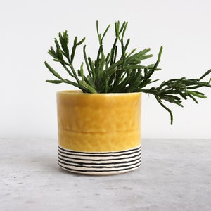 Pinched Planter with Stripes Daybreak Ready to Ship image 2