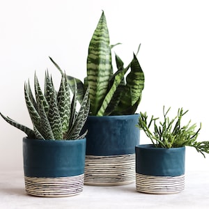 Pinched Planter with Stripes - Deep Ocean - Ready to ship