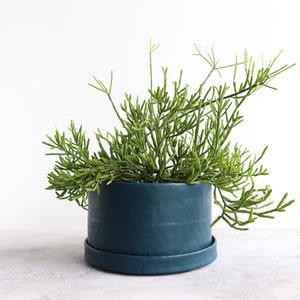 Round Pinched Planter with Plate Deep Ocean Ready to Ship x-large