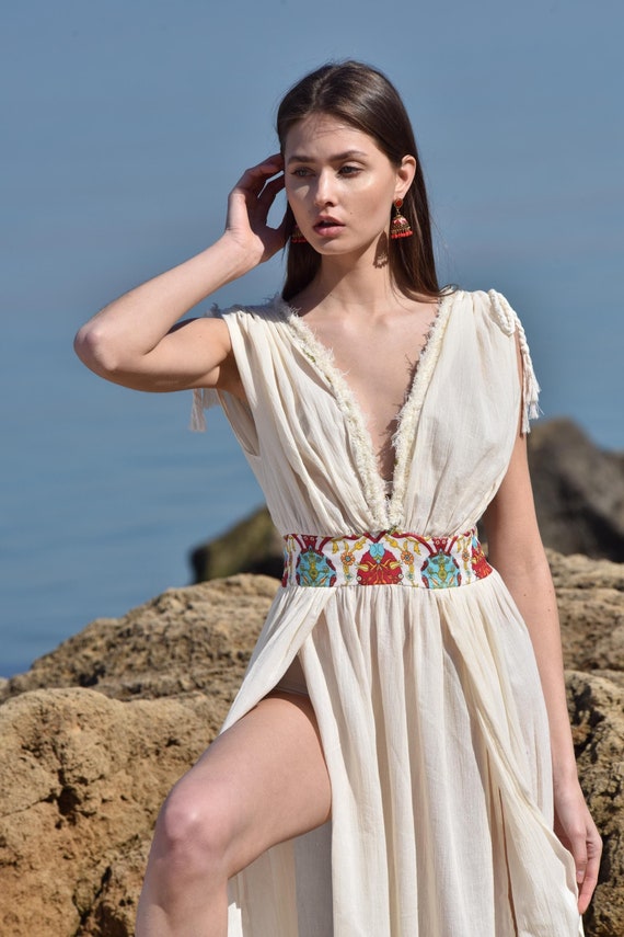 green long sleeve bridesmaid dresses Sage Chiffon Dress A-Line Floor-Length Select your size:15 lace up back bridesmaid dresses Autumn and Winter Lace this dress combines comfort
