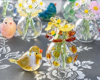 Yellow Handblown Glass Flower Vase with Tiny Lucky Bird - Miniature Floral Art, Pastel Glass collectible Décor