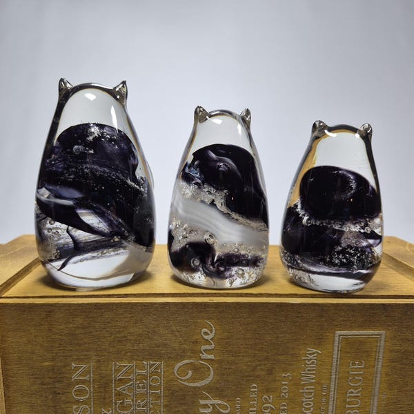 Custom Glass Cat Memorial, Keepsake Figurine
