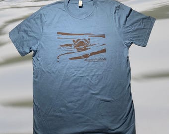 Camiseta de nutria: diseño de vida silvestre dibujado a mano