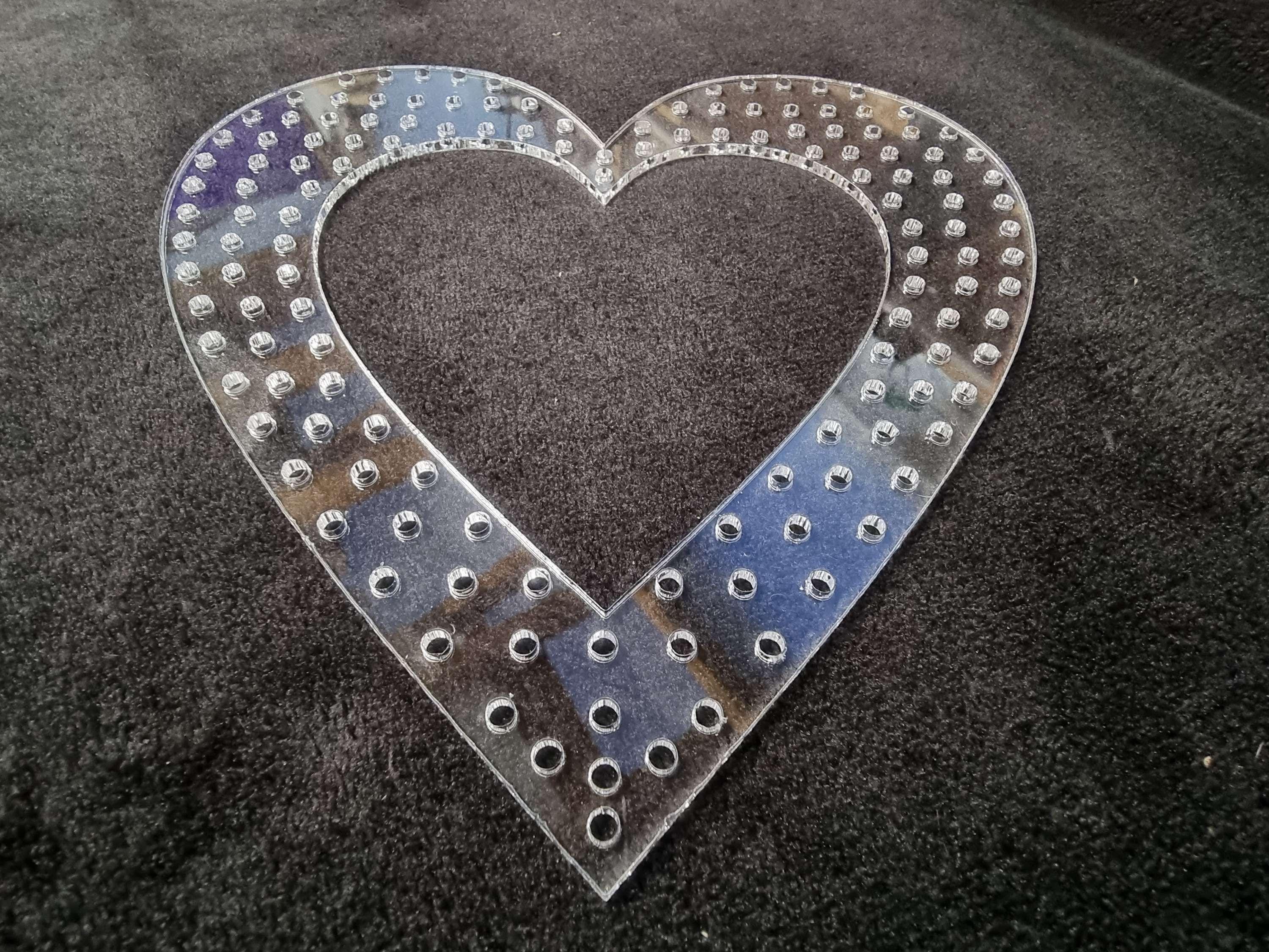 Crafting Wreath Template Heart Hollow - Thumbnail 2