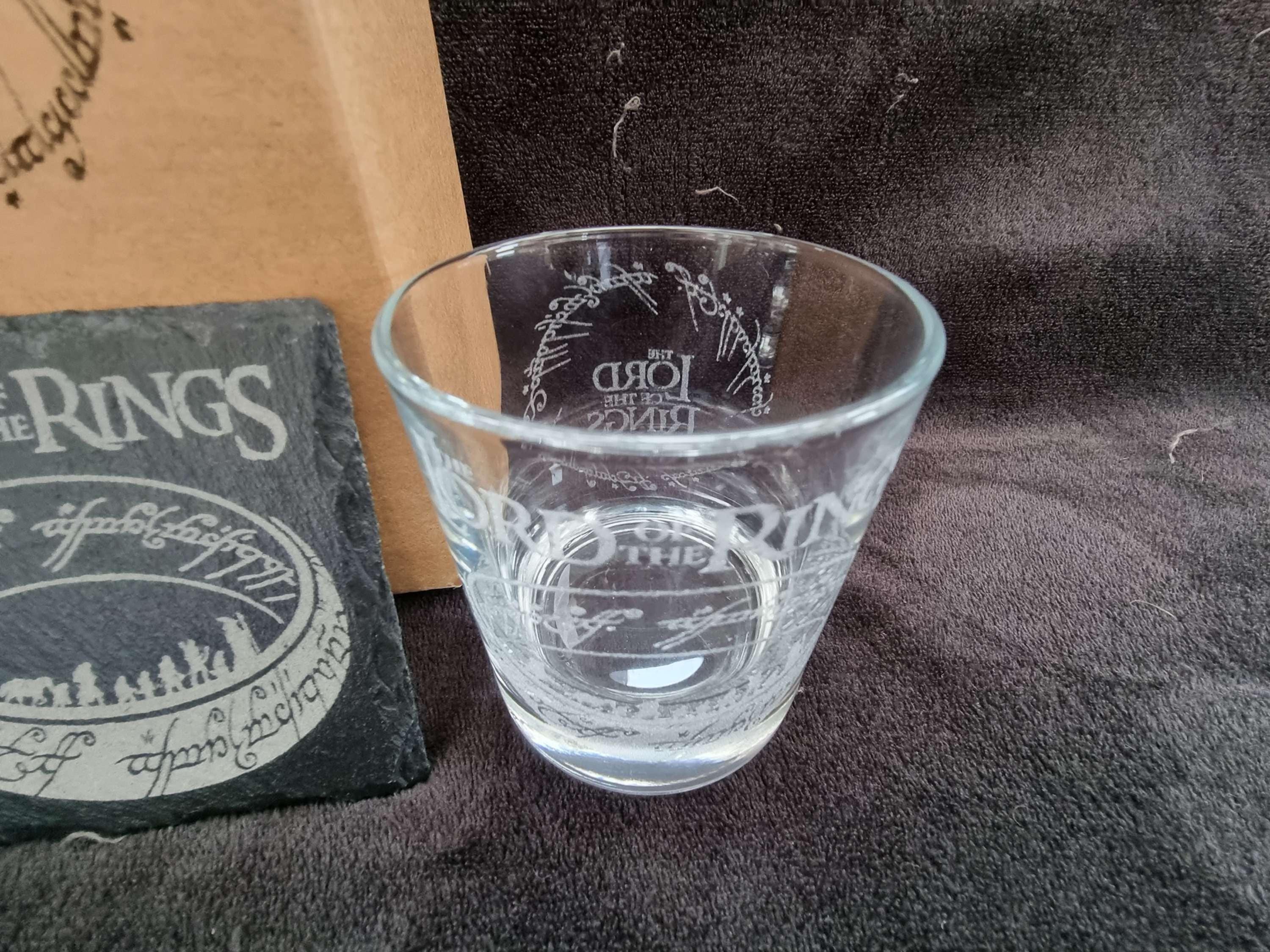 Lord of the Rings decanter box set can be personalised - Thumbnail 7