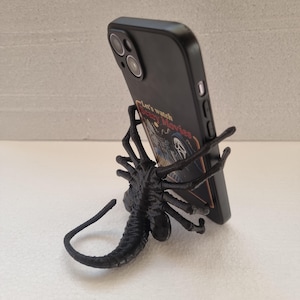 Facehugger Alien 3D-geprinte telefoonstandaard cadeauset gepersonaliseerd