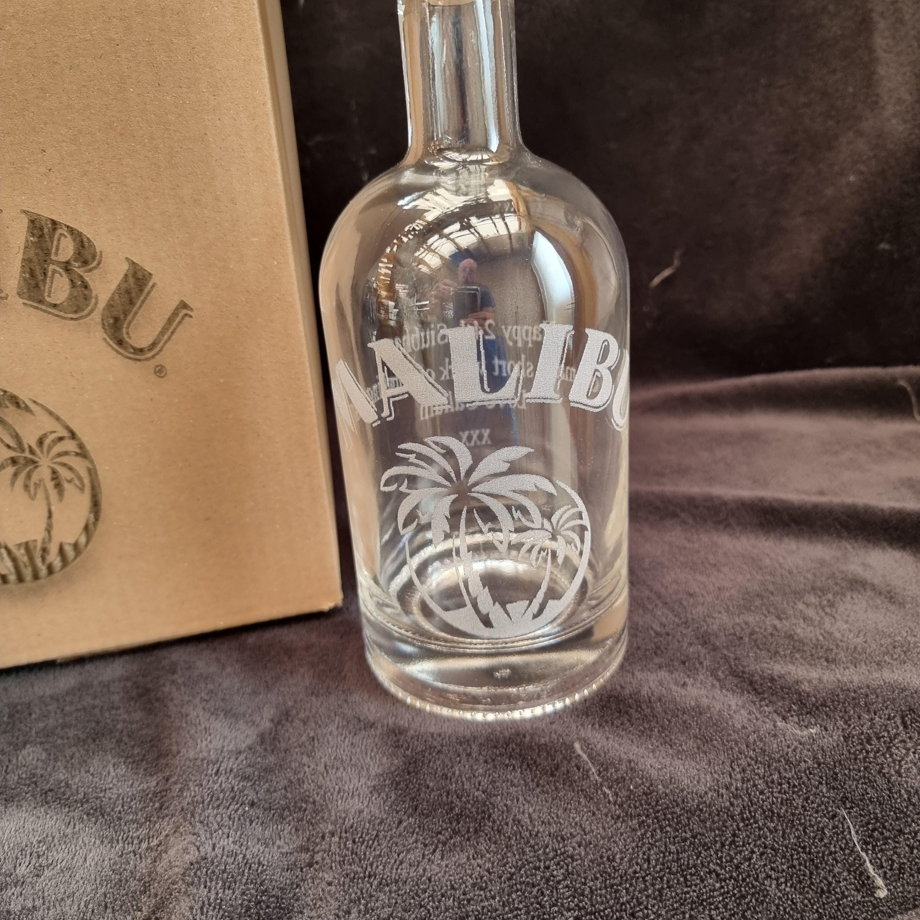 Malibu decanter box set can be personalised - Thumbnail 2
