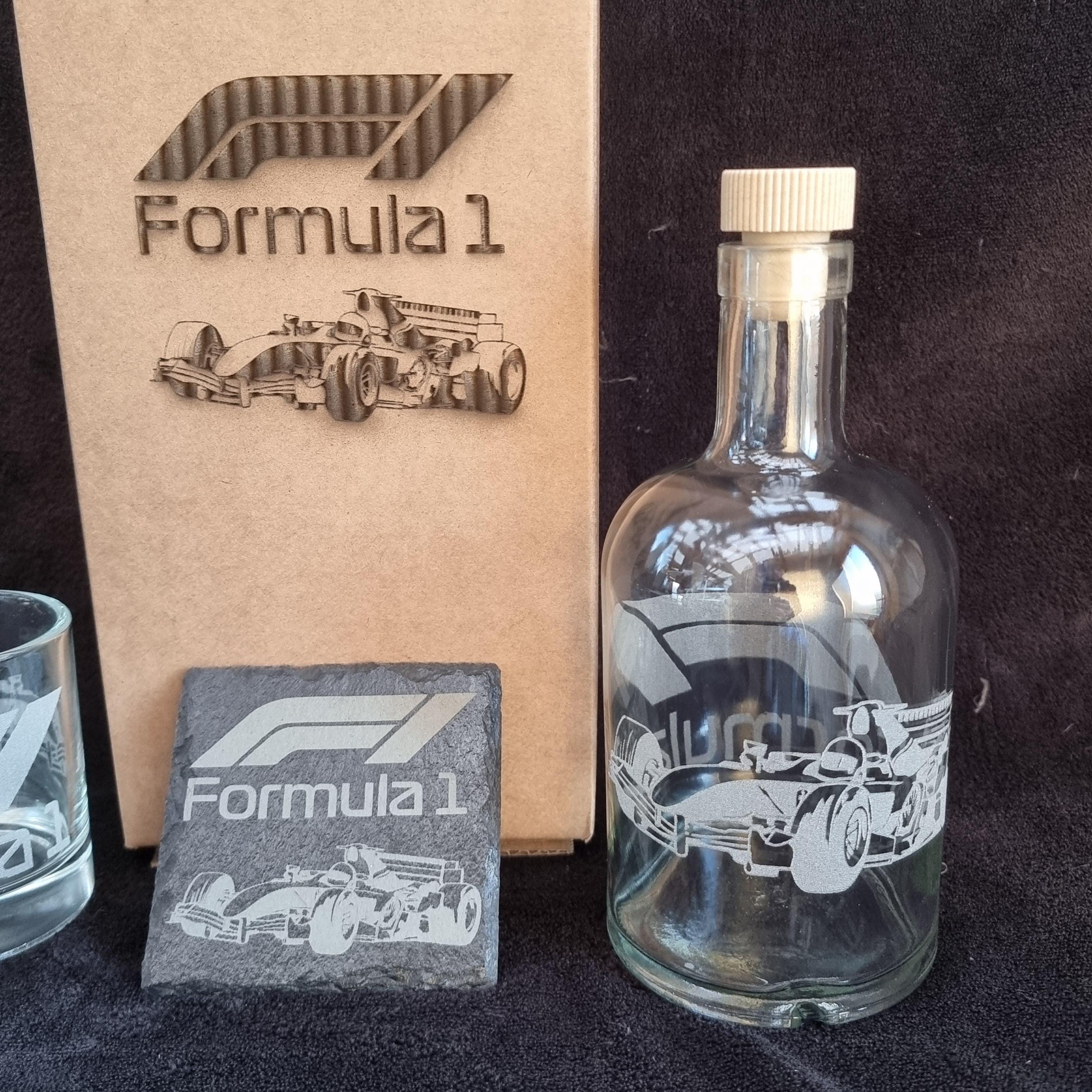 Formula 1 decanter glass box sets can be personalised - Thumbnail 3