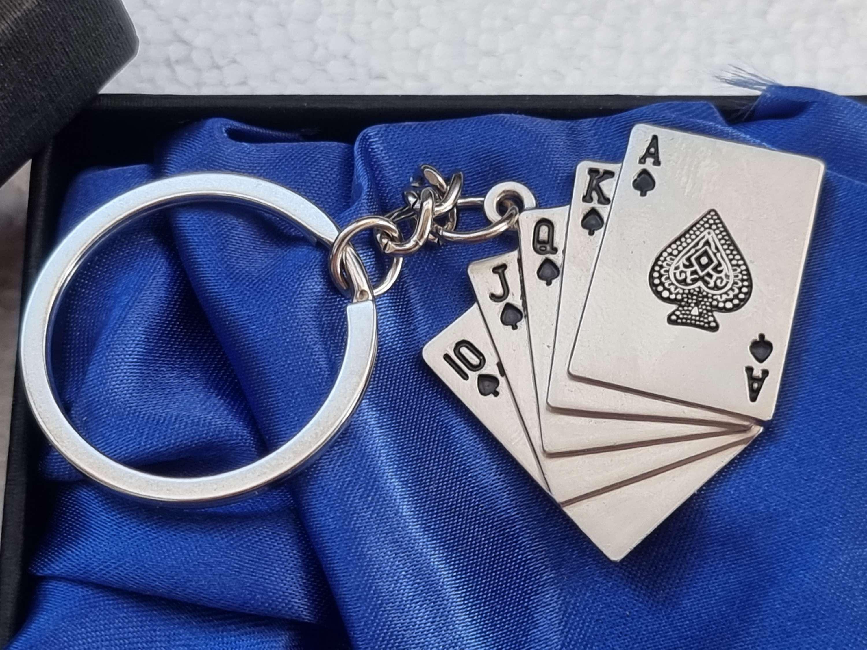 Poker Hand Keyring Personalised Cards RoyalFlush Metal Keychain - Thumbnail 4