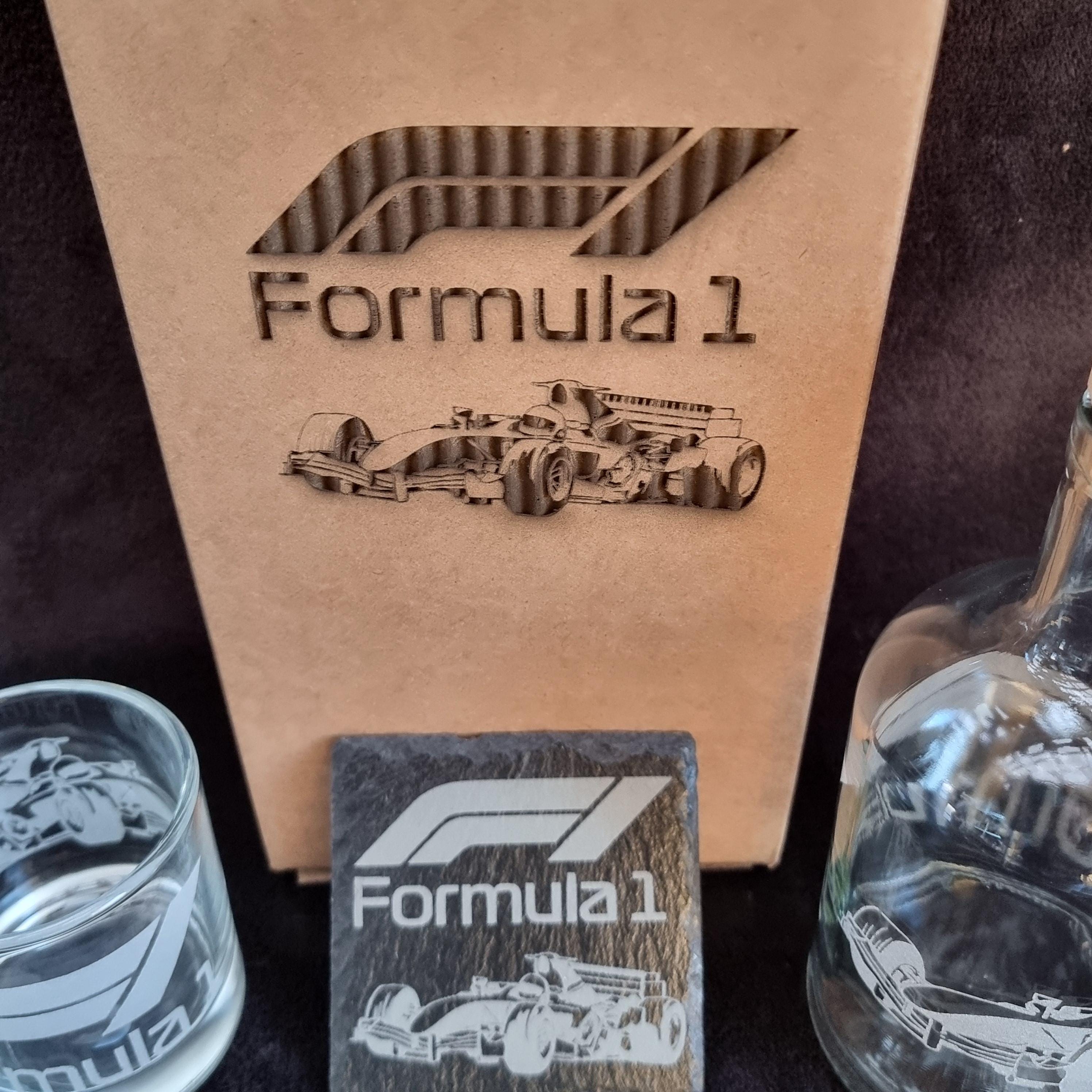 Formula 1 decanter glass box sets can be personalised - Thumbnail 7