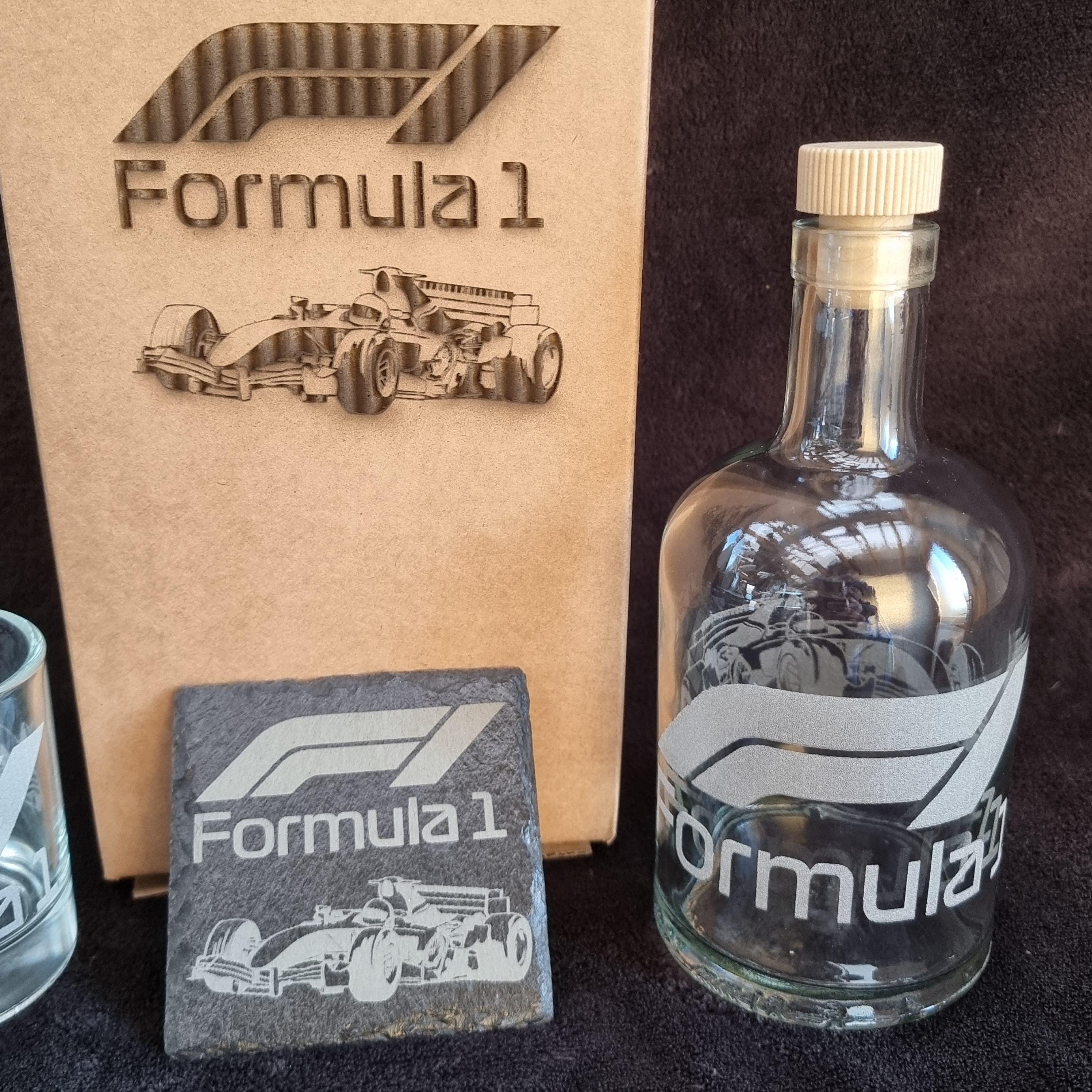 Formula 1 decanter glass box sets can be personalised - Thumbnail 2