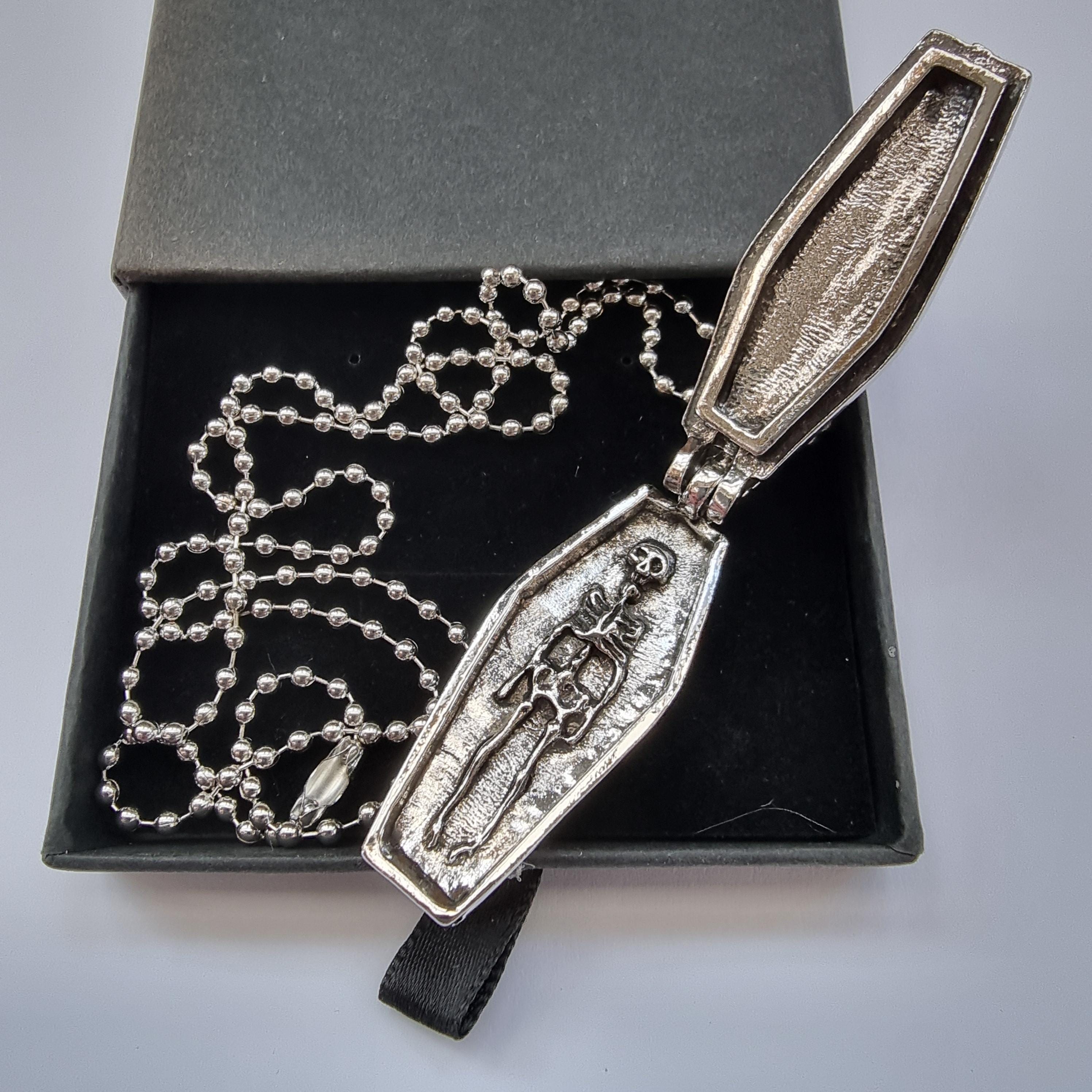 Gothic coffin cross necklace gift box set personalised - Thumbnail 4