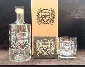 Your Sports Club Decanter box set can be personalised