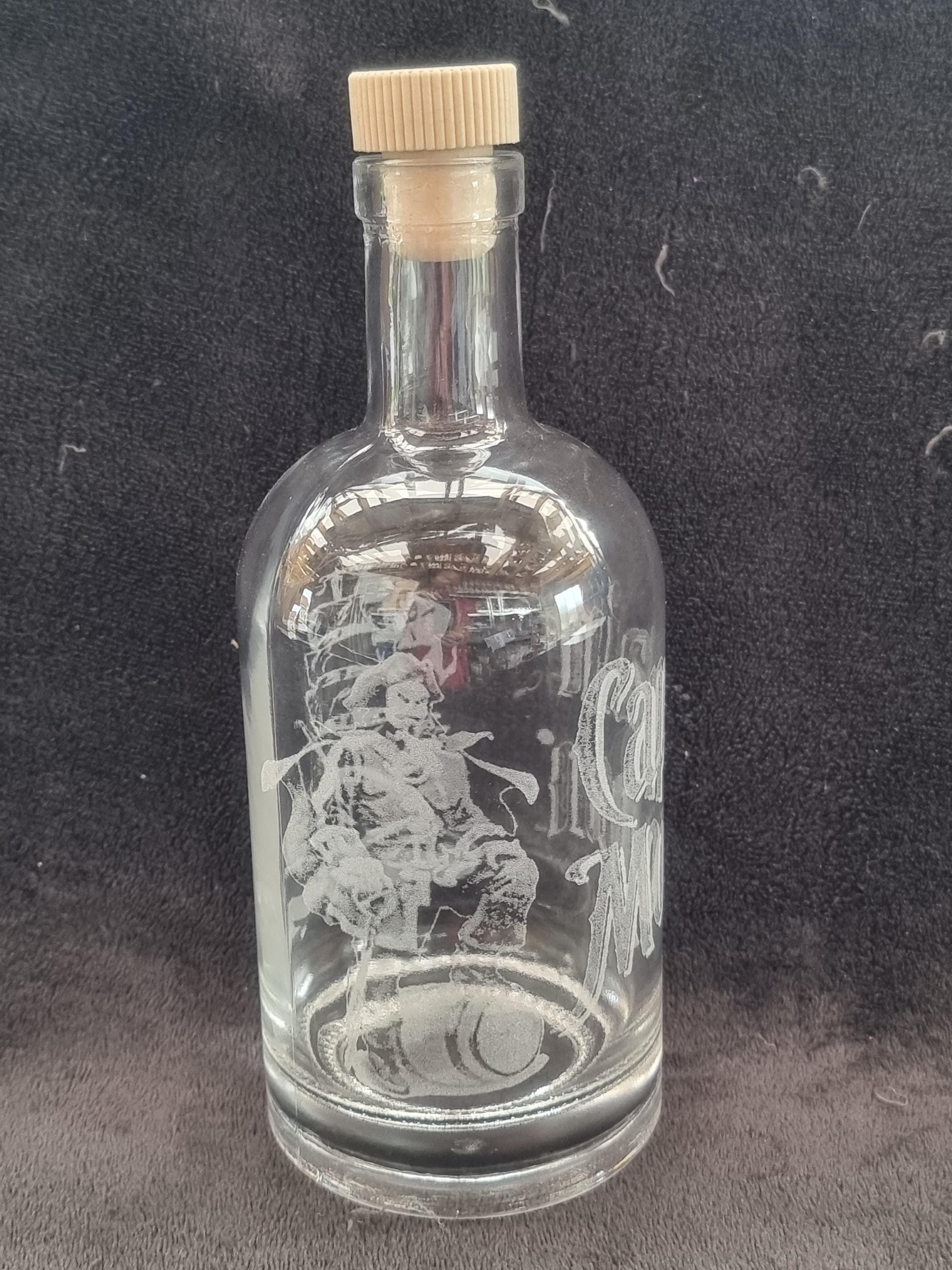 Captain Morgan decanter box sets can be personalised - Thumbnail 4