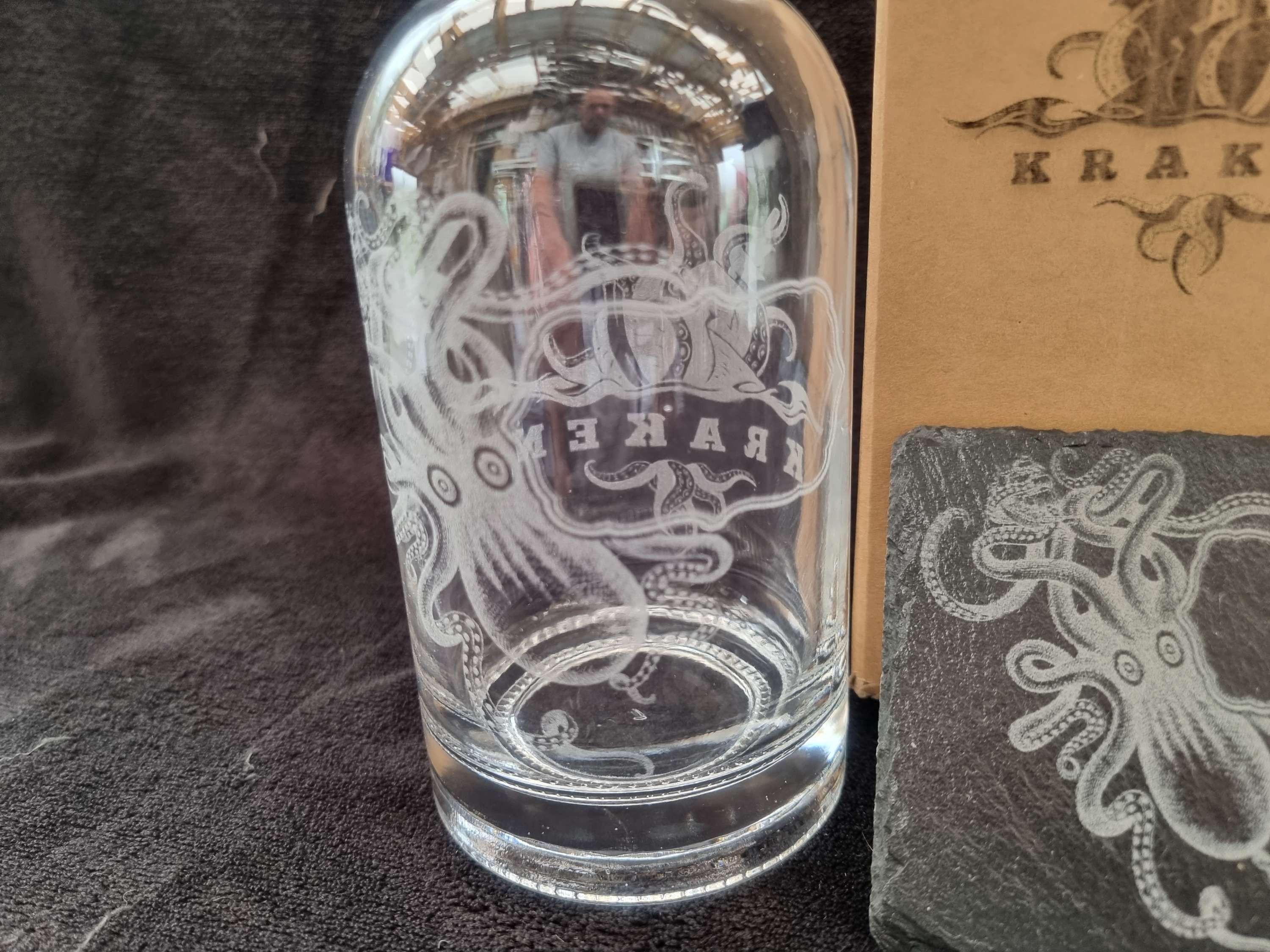 Kraken decanter your name logo text box sets can be personalised - Thumbnail 4
