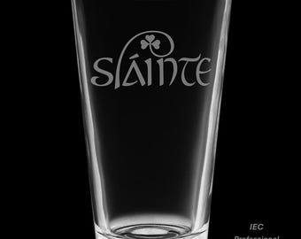 Slainte 16 Ounce Pint Glass with Gift Box