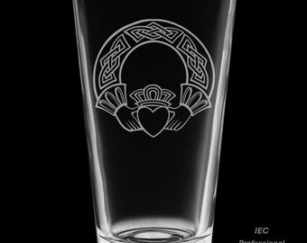 Claddagh 16 Ounce Pint Glass