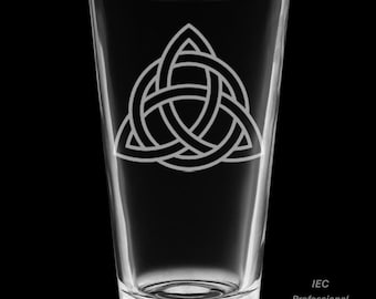 Celtic Knot 16 Ounce Pint Glass with Gift Box