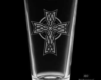 Celtic Cross 16 Ounce Pint Glass