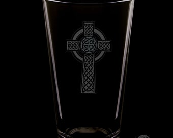 Celtic Cross 16 Ounce Pint Glass