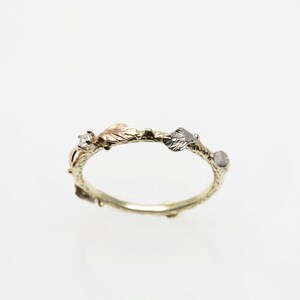 Eco Engagement Ring in 14K Gold image 2