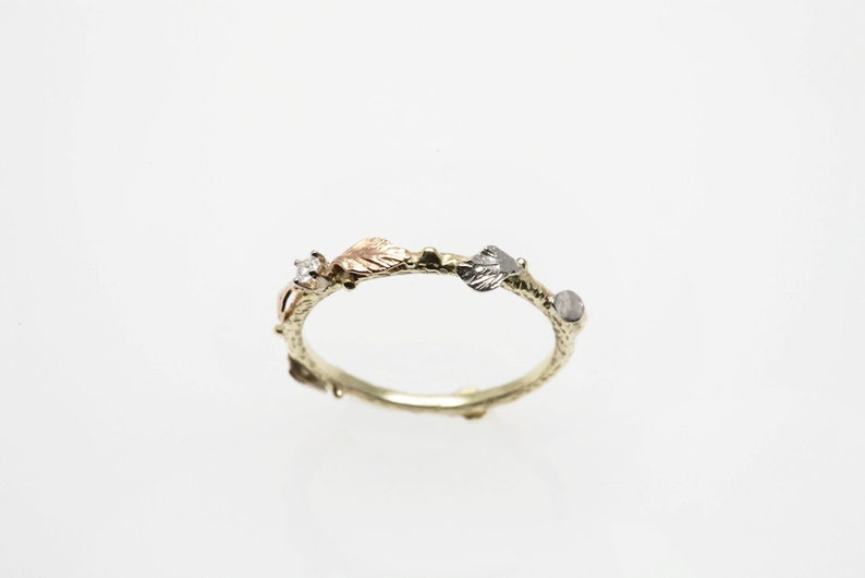 Eco Engagement Ring in 14K Gold image 2