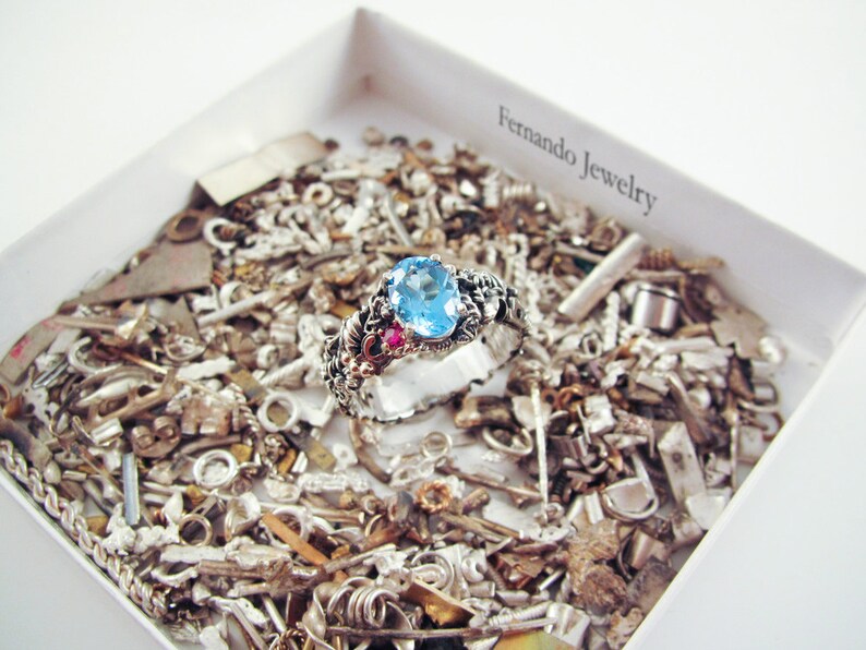 Blue Topaz Steampunk Engagement Ring zdjęcie 3