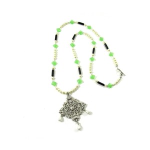 Medieval Pearl Necklace w/ Pearl Tassels, green (jade colour), black and silver details. Renaissance, Reign, religious, eastern European