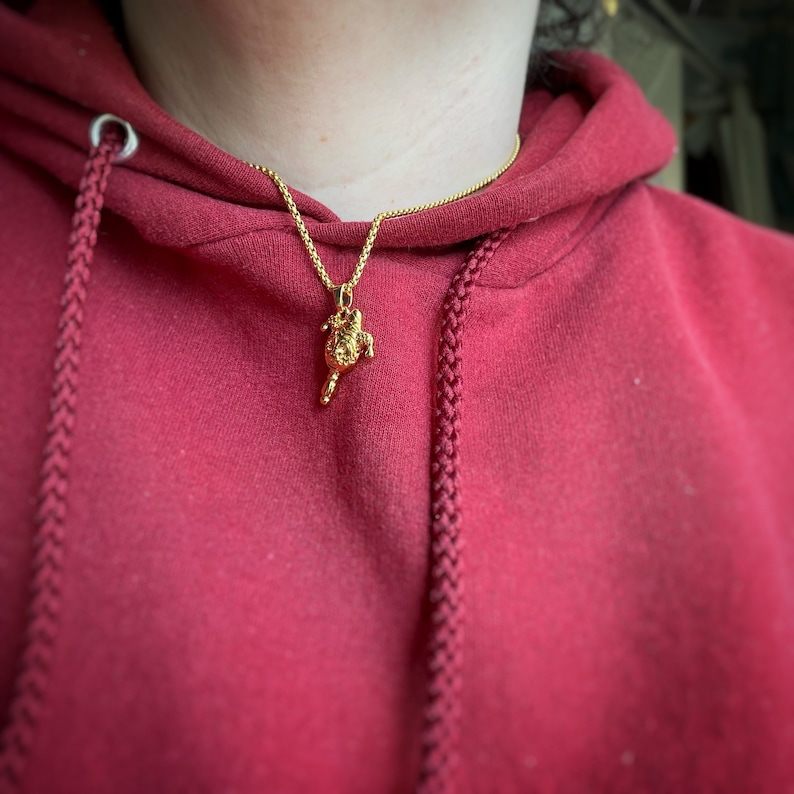 Guldfärgad Jester Clown Face Hängsmycke Halsband med eller utan kedja - vintage design, 22k guldplätering - joker, hovnarr, kungligt hov bild 6