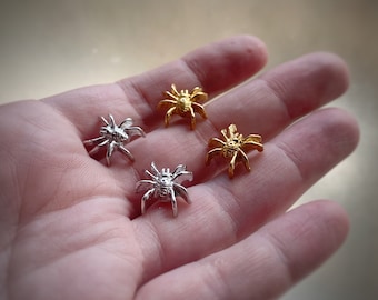 Spinne Ohrstecker, vergoldet oder rhodiniert, Ohrstecker aus Edelstahl, Rückseite aus 925 Sterling Silber. Vogelspinne Vibes