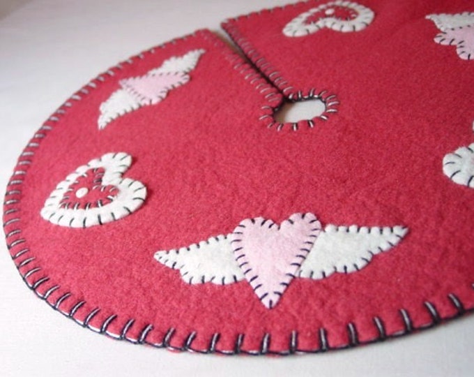 12.75 INCH PENNY RUG STYLE VALENTINE TREE SKIRT and TREE TOPPER Etsy