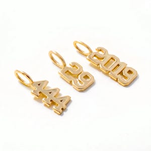 14K Solid Gold Charm Anhänger: Personalisierter Engel Schmuck
