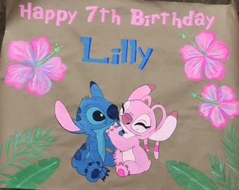 Banner de papel artesanal pintado con puntada y ángel