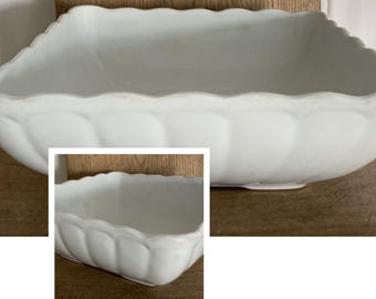 Antique White Ironstone Ladyfinger Bowl: J. & G. Meakin Hanley, England