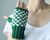 Green Ivory Fingerless Gloves