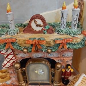 Vintage 1999 Goebel CHRISTMAS WISH Musikfest Limited Edition Porcelain Music Box Plays &quot;We Wish You a Merry Christmas&quot;&quot; in Original Box