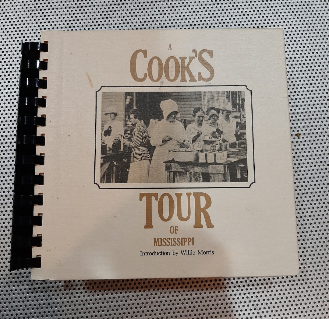 Vintage 1989 A Cook's Tour of Mississippi Cookbook With - Etsy