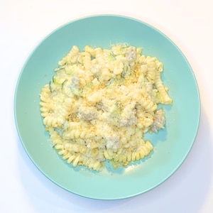 Authentic Italian Pasta Recipe with Sausage, Zucchini, Cream, Parmesan, Walnut Crumble – Easy & Flavorful