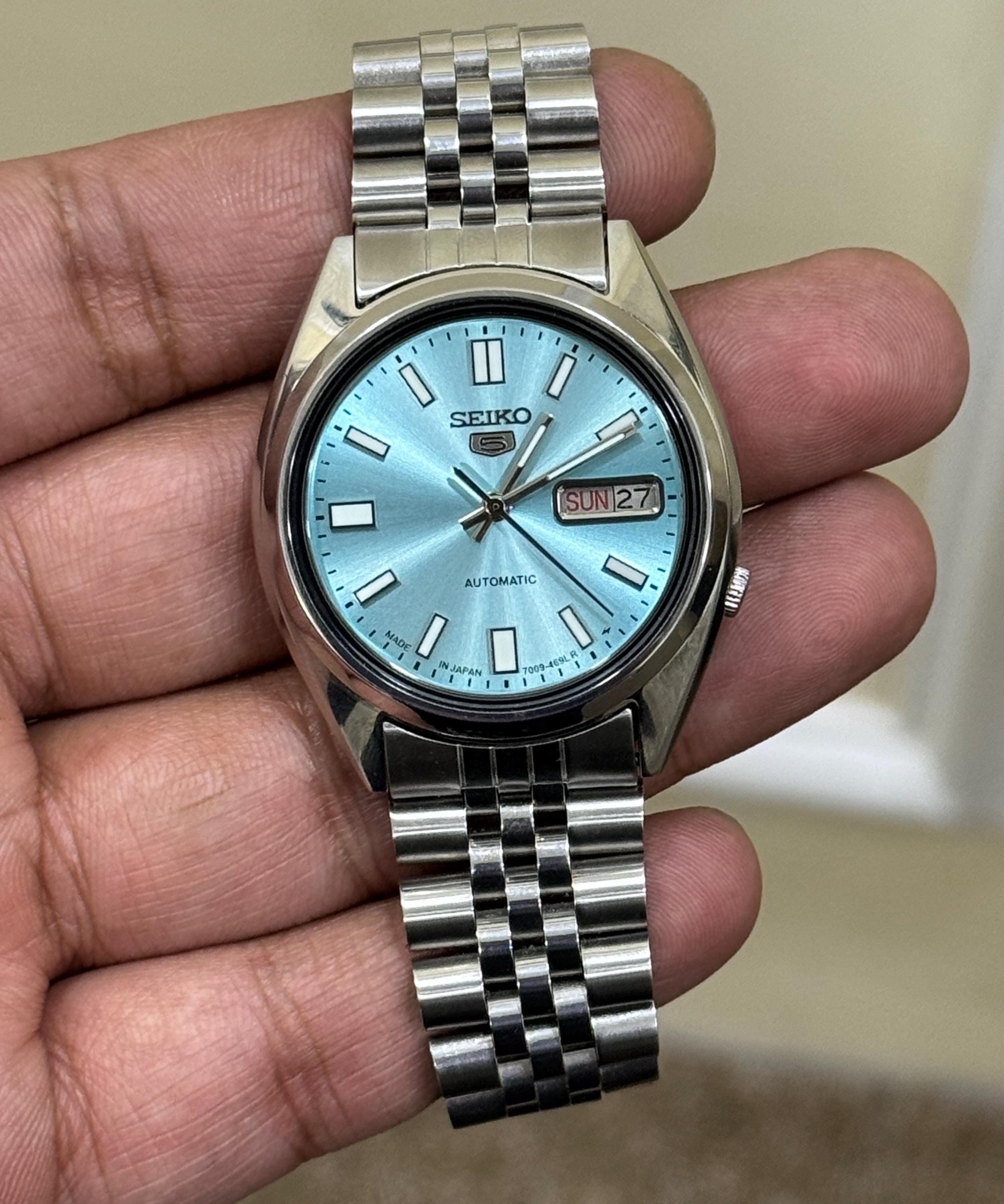Vintage Seiko Automatic Ice Blue Sunburst Dial Cal.7009 Men's