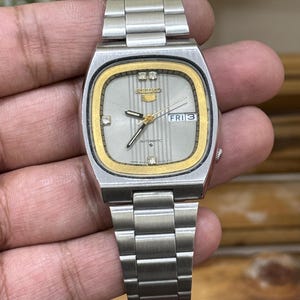 Reloj Seiko 5 automático vintage con esfera gris y caja cuadrada para hombre, fabricado en Japón, modelo 6309-5180.