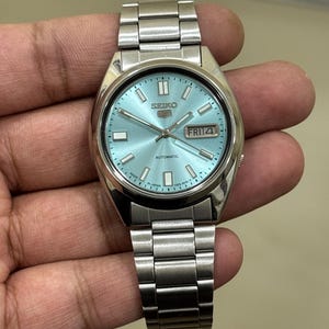 Klasyczny męski zegarek Seiko Automatic Ice Blue Sunburst z tarczą Cal.7009, Japonia