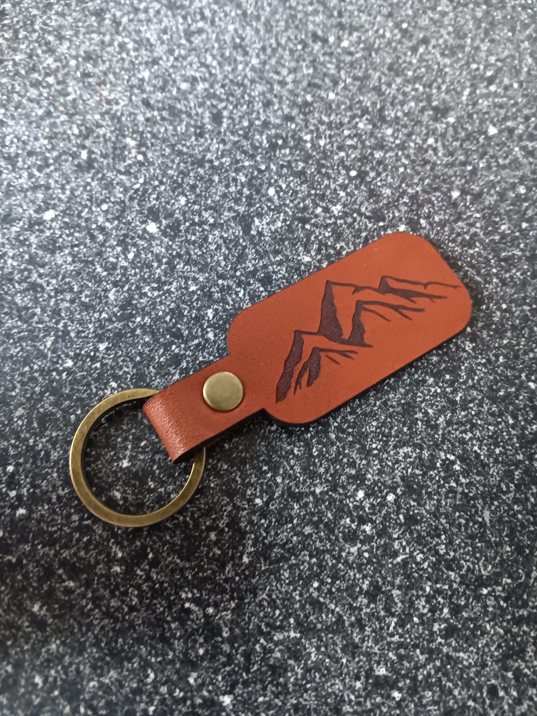 Vail Keychain Handmade Leather Mountain Keychain - Etsy