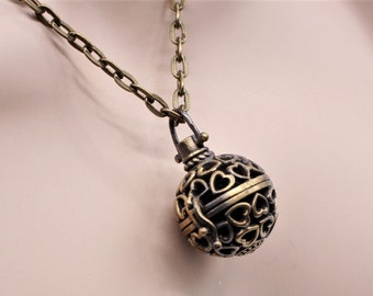 Stylish Boho, Essential Oil Diffuser. Antique Bronze Plated, Filigree Heart Design. Aromatherapy Locket. Lead, Nickel Free, Fragrance Locket