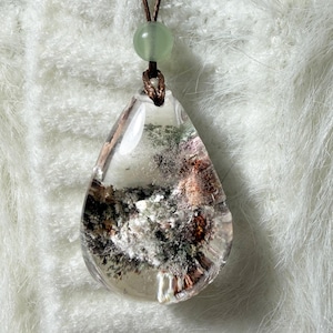 Naturalny naszyjnik z kryształem ogrodowym lodolitu Phantom Quartz, minimalistyczny naszyjnik do układania w stosy, szykowny prezent urodzinowy dla niej