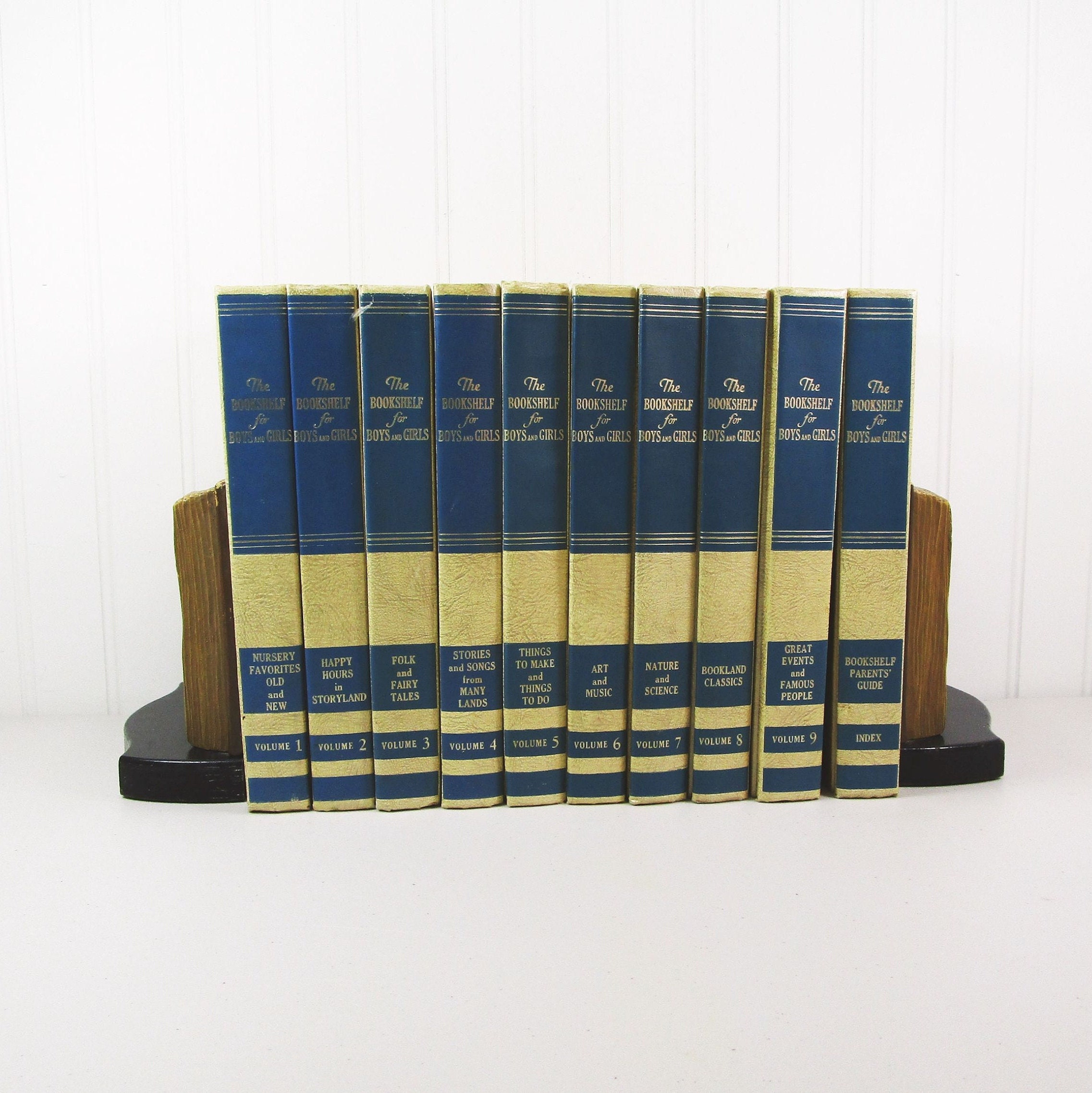 The Bookshelf for Boys and Girls 10 Volumes 1 - 9 with Parents Guide 1972  University Society Complete Set